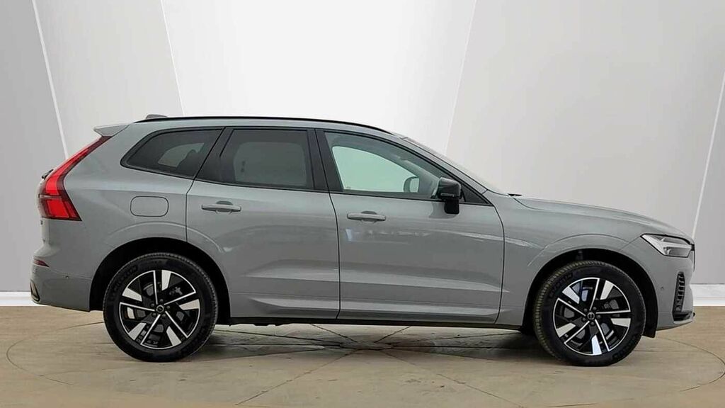 Volvo XC60 Plus, T6 Awd Plug-in Hybrid, Dark Grey #4