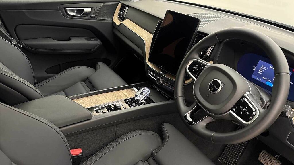 Volvo XC60 Plus, T6 Awd Plug-in Hybrid, Dark Grey #3