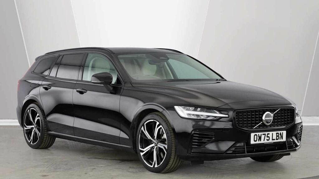 Volvo V60 Ultra, T8 Awd Plug-in Hybrid, Dar Black