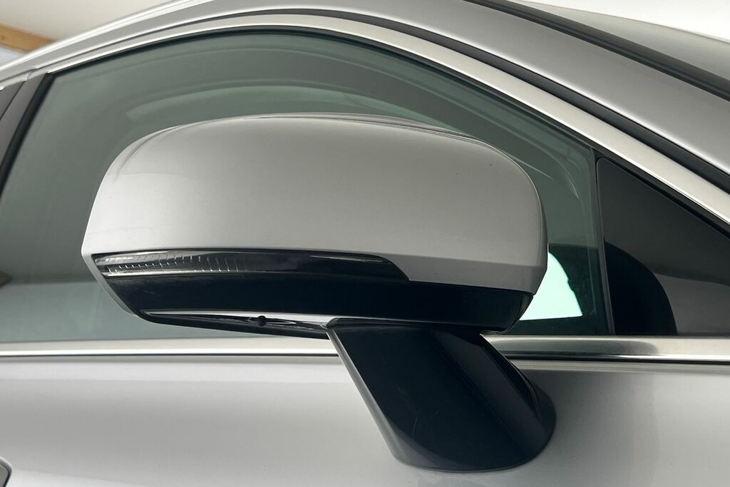 Volvo V60 D3 Momentum Plus Black #19