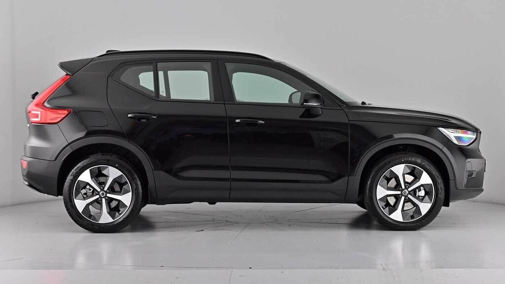 Volvo XC40 Plus Dark B3 Mild Hybrid Delivery Miles YG26SYN Black #4