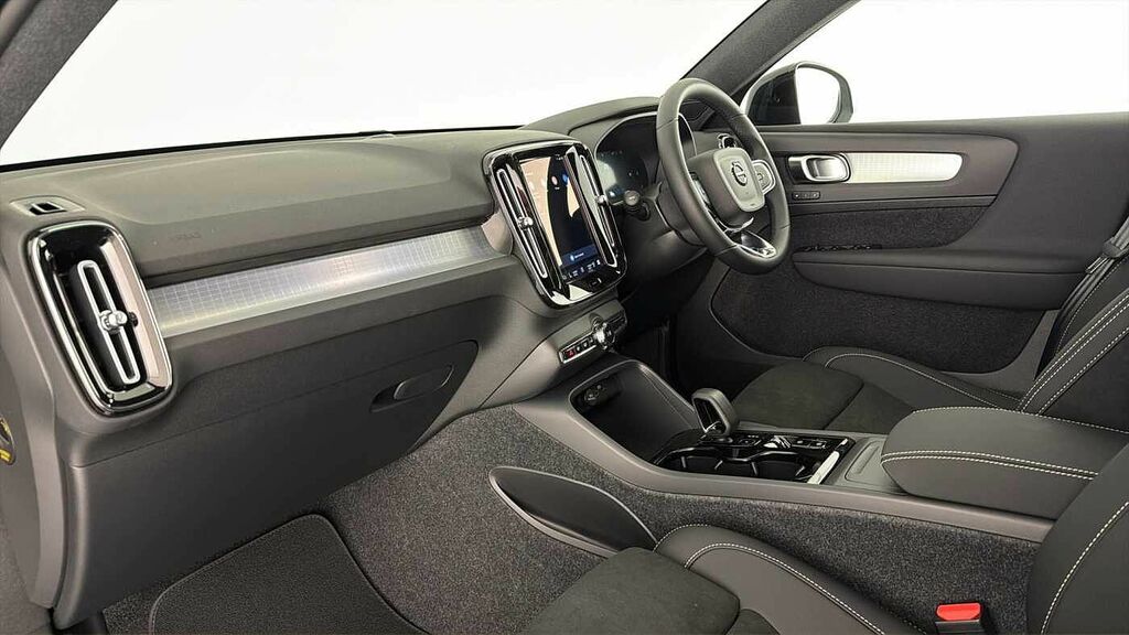 Volvo XC40 Plus Dark B3 Mild Hybrid Delivery Miles YH26CCS Grey #3