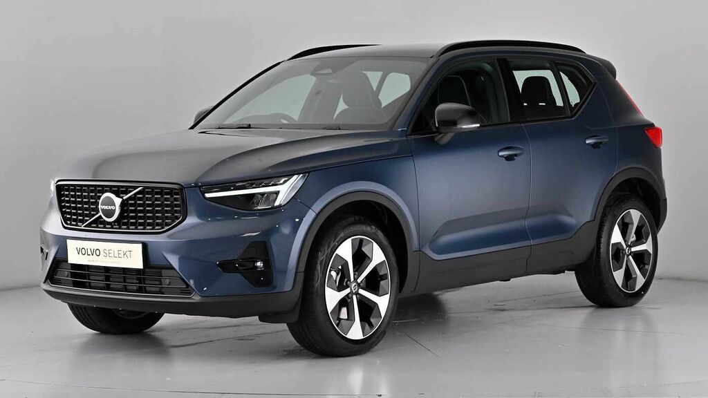 Volvo XC40 Plus Dark B3 Mild Hybrid Delivery Miles YG26SDP Blue #5