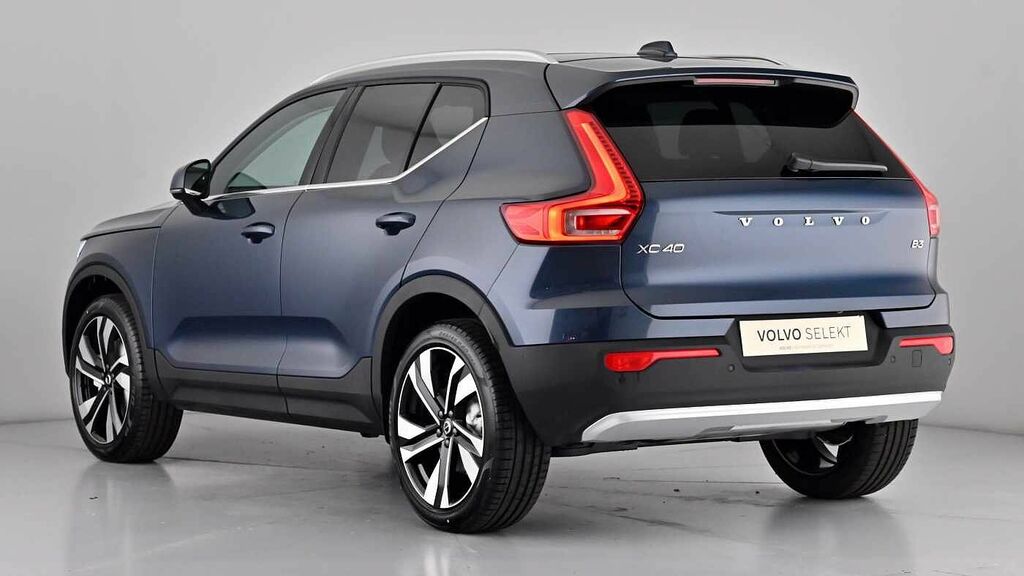 Volvo XC40 Ultra Bright B3 Mild Hybrid Delivery Miles YG26SKB Blue #2