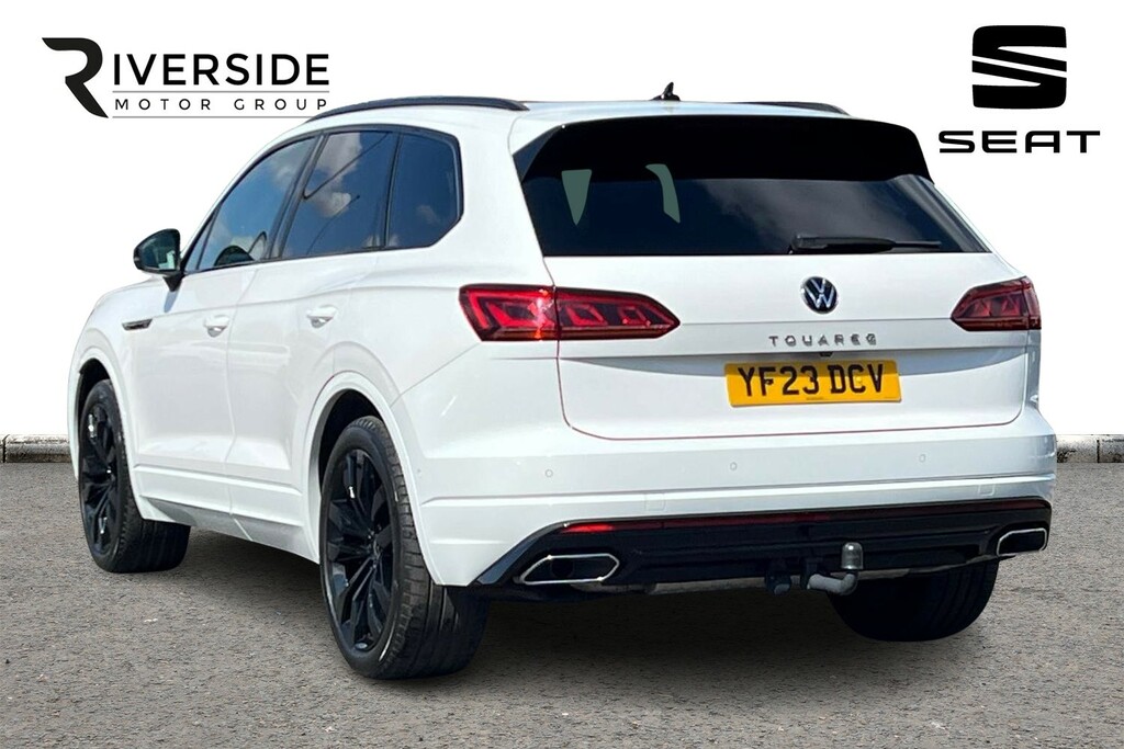 Volkswagen Touareg 3.0 Tdi V6 Black Edition Tiptronic 4Motion Euro 6 YF23DCV White #3