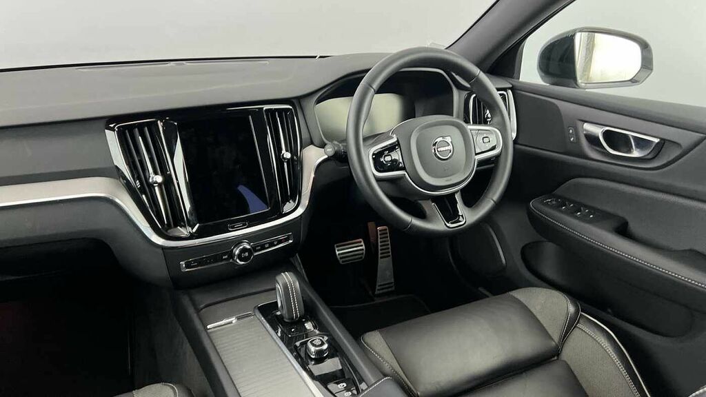 Volvo V60 2L Ultimate White #8