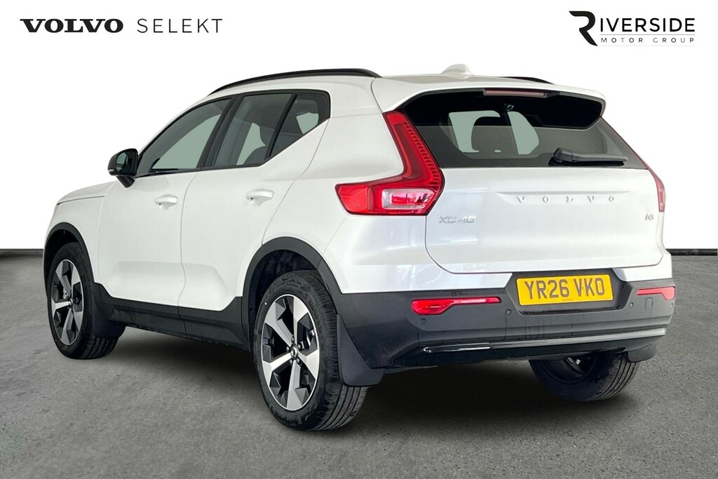 Volvo XC40 B3 Plus, Mild Hybrid, Dark Front Rear White #5