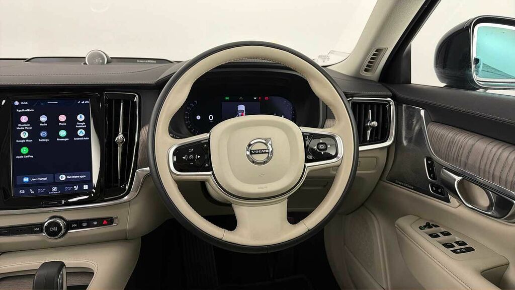 Volvo V90 2.0 B5p Ultimate Dark Black #10