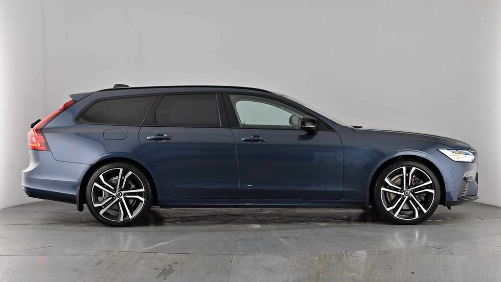 Volvo V90 2.0 B5p Ultimate Dark Black #70