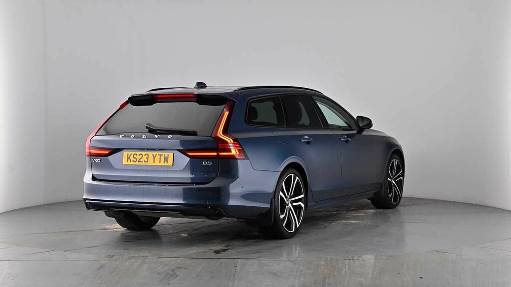 Volvo V90 2.0 B5p Ultimate Dark Black #64