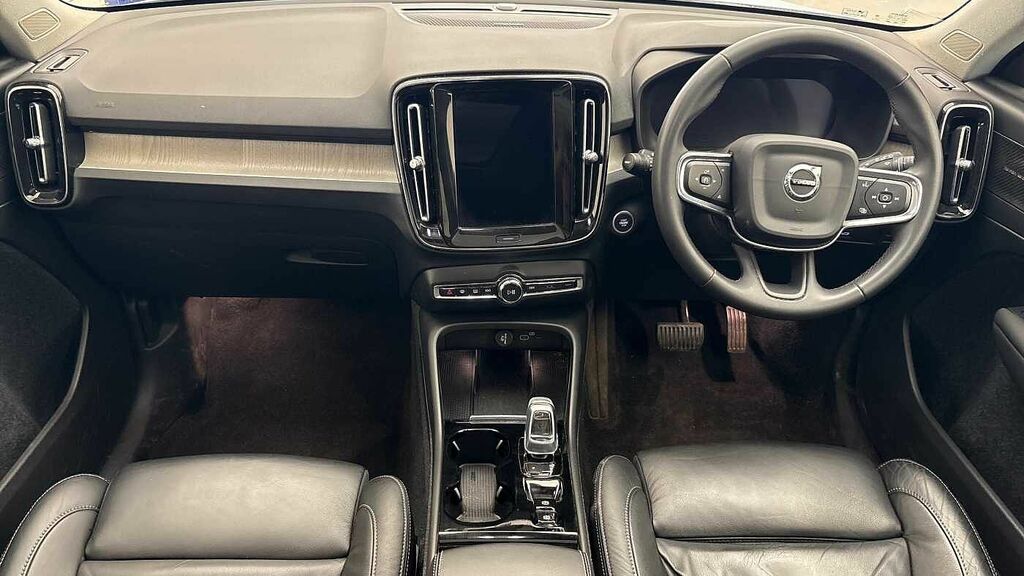 Volvo XC40 Ultimate, B4 Mild Hybrid, Dark CK23VYX Grey #6