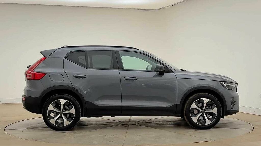 Volvo XC40 Ultimate, B4 Mild Hybrid, Dark CK23VYX Grey #4