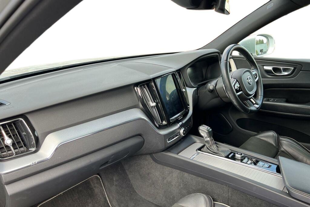 Volvo XC60 D4 Awd R-design Pan Roof Winter Pack Silver #2