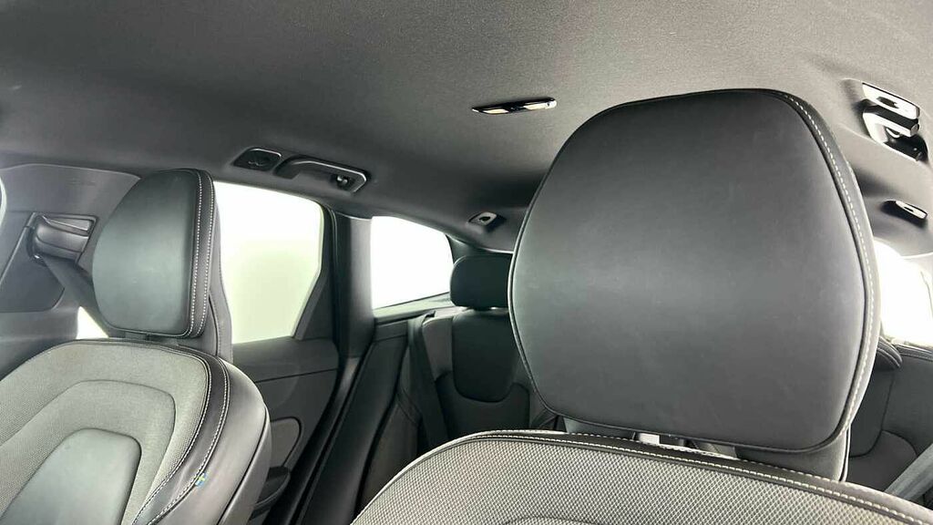 Volvo XC60 2.0 B4d R Design Awd Geartronic Black #10