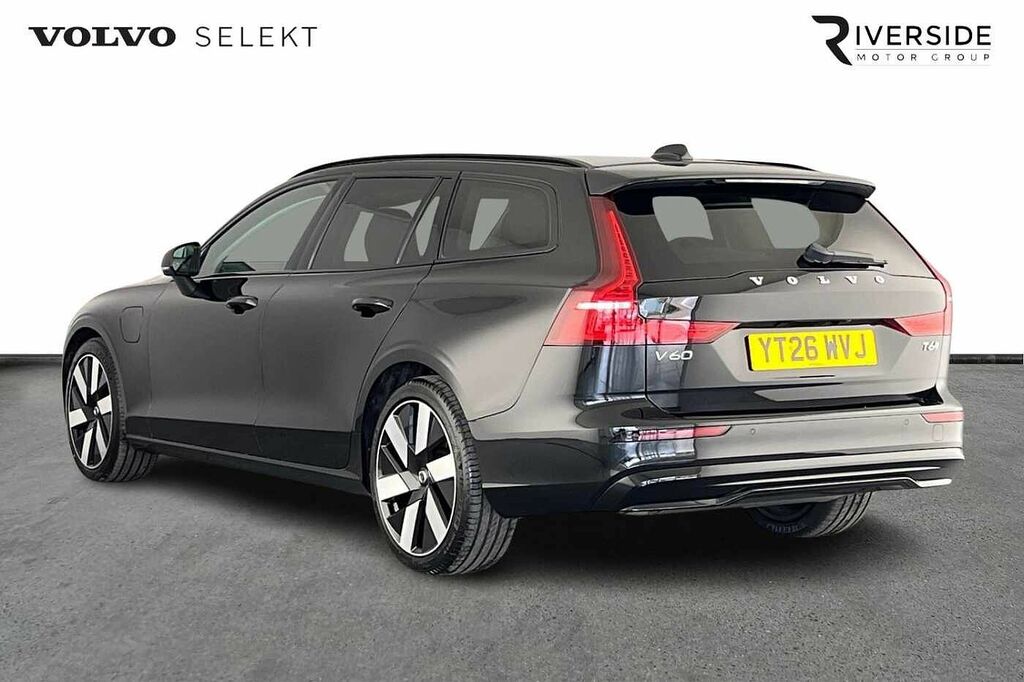 Volvo V60 T6 Plus, Awd Plug-in Hybrid, Dark Black #3