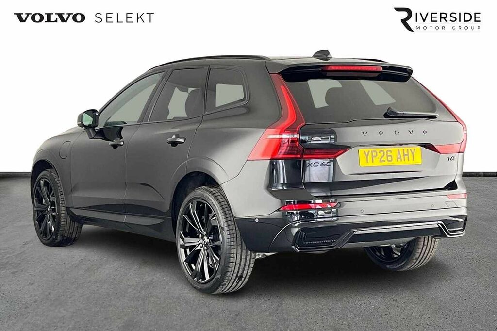 Volvo XC60 T6 Black Edition Plus, Awd Plug-in Hybrid, Electri Black #6