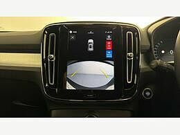 Volvo XC40 2.0 B3p Ultra Dark Blue #17