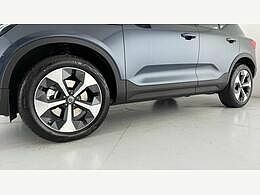 Volvo XC40 2.0 B3p Ultra Dark Blue #25