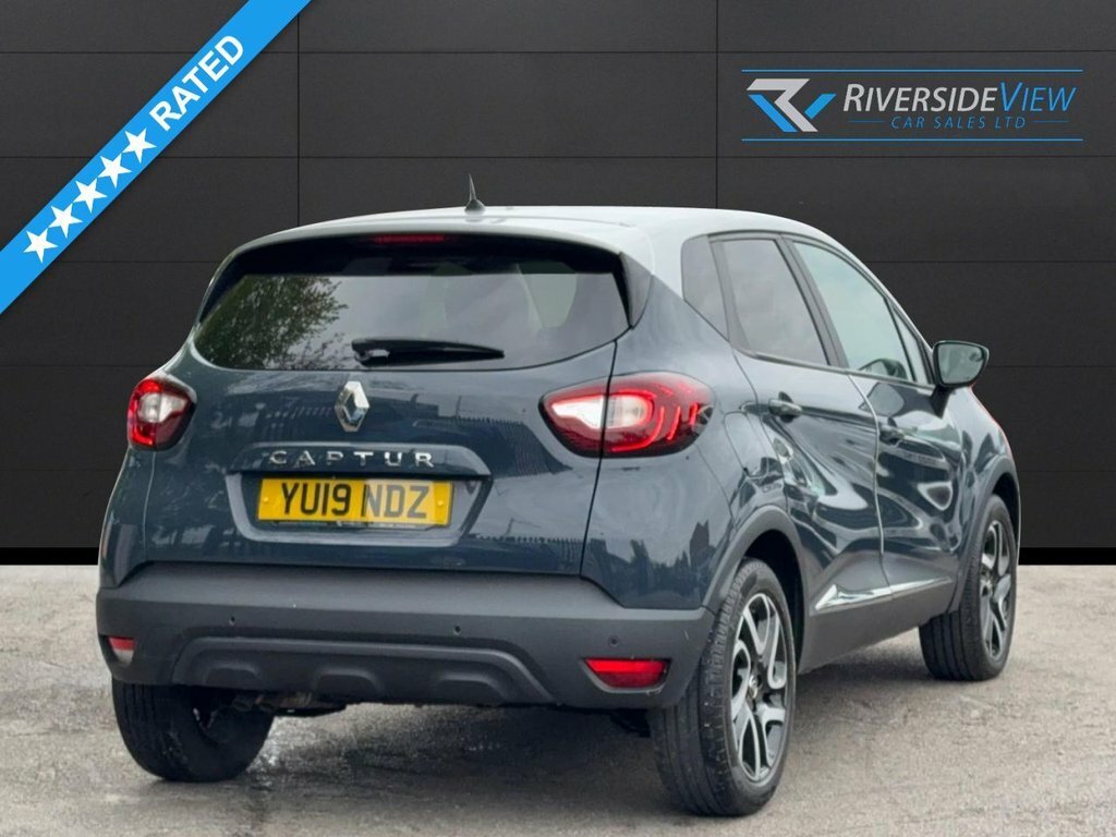 Renault Captur 1.3L Iconic YU19NDZ Blue #5