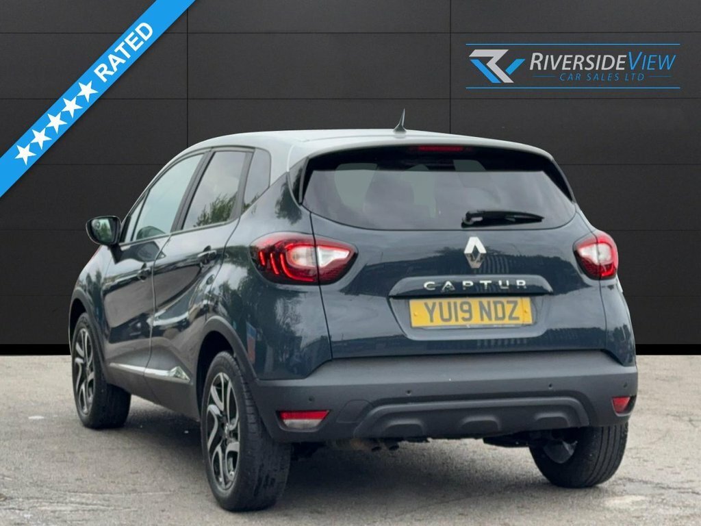 Renault Captur 1.3L Iconic YU19NDZ Blue #6