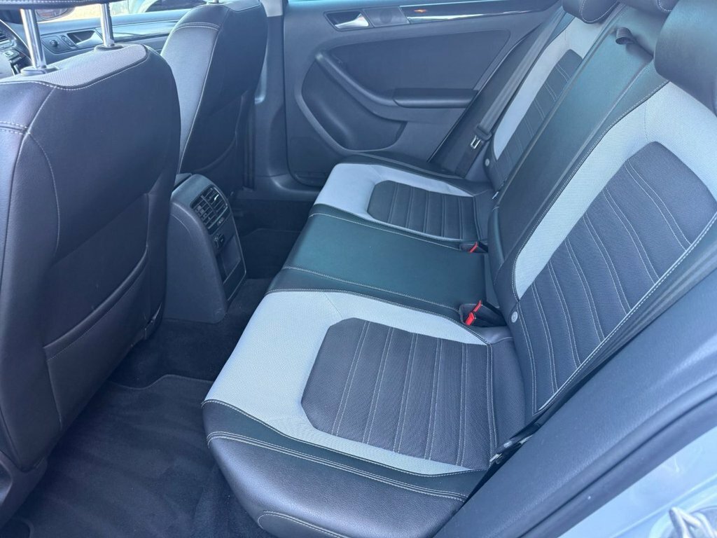 Volkswagen Jetta Blue #21
