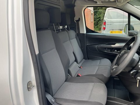 Citroen Berlingo White #11
