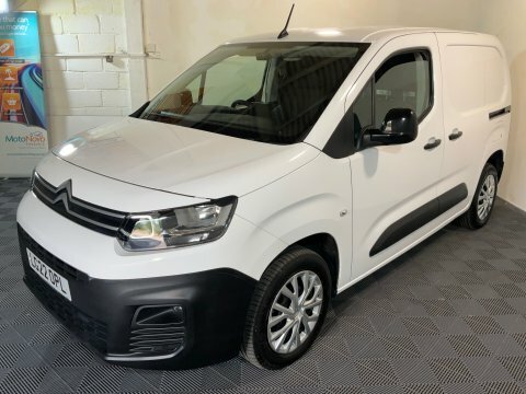 Citroen Berlingo White #37