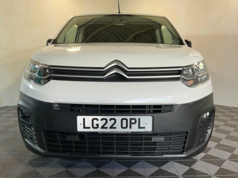 Citroen Berlingo White #35