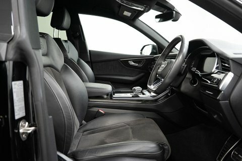 Audi Q8 3.0 Tfsi V6 KM22OXR #4