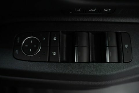 Toyota Land Cruiser 2.8 D-4d 204 Invincible 7 Seats  #15