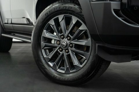 Toyota Land Cruiser 2.8 D-4d 204 Invincible 7 Seats  #22