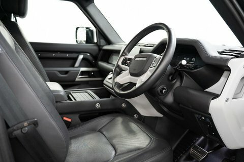 Land Rover Defender 2.0 P400e 15.4Kwh #3