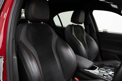 Alfa Romeo Giulia 2.9 V6 Bi-turbo