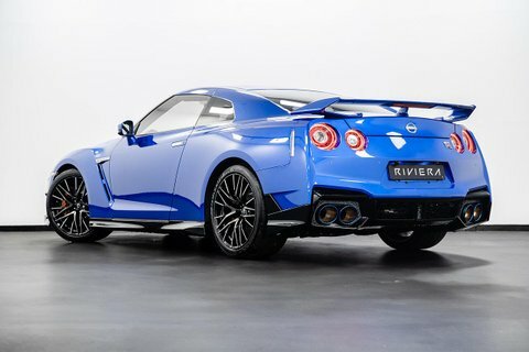 Nissan GT-R Premium Edition 3.8 #6