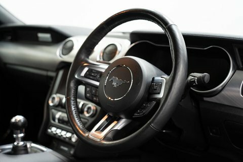 Ford Mustang 5.0 V8 Gt  #4