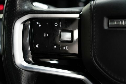 Land Rover Discovery Sport #13