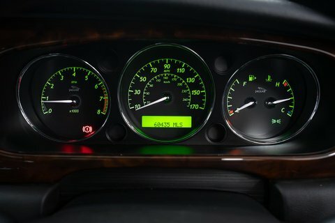 Jaguar XJ 3.0 V6 Sovereign #6