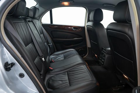 Jaguar XJ 3.0D V6 Lwb  #12