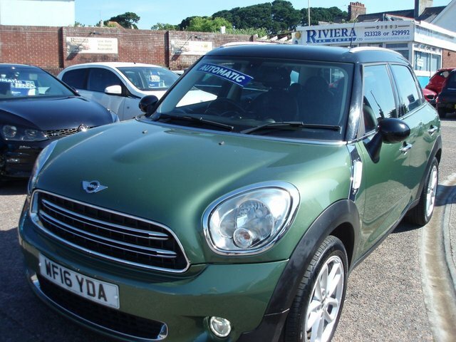 Mini Countryman 2.0 Cooper D Suv WF16YDA Green #3