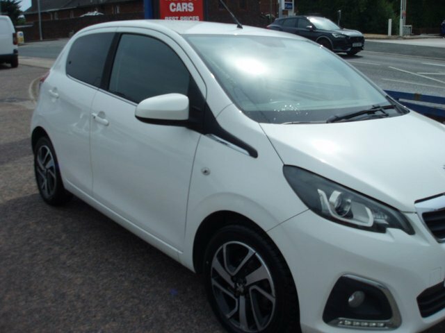 Peugeot 108 1.2 Puretech Allure Hatchback White #4