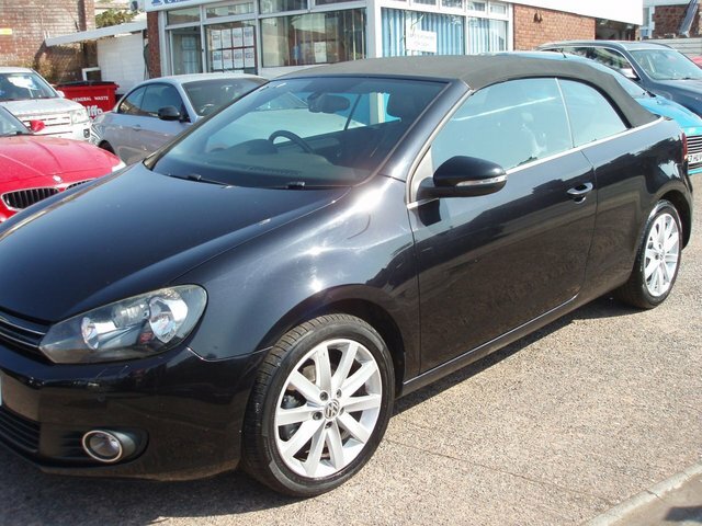 Volkswagen Golf 1.6 Tdi Bluemotion Tech Black #4
