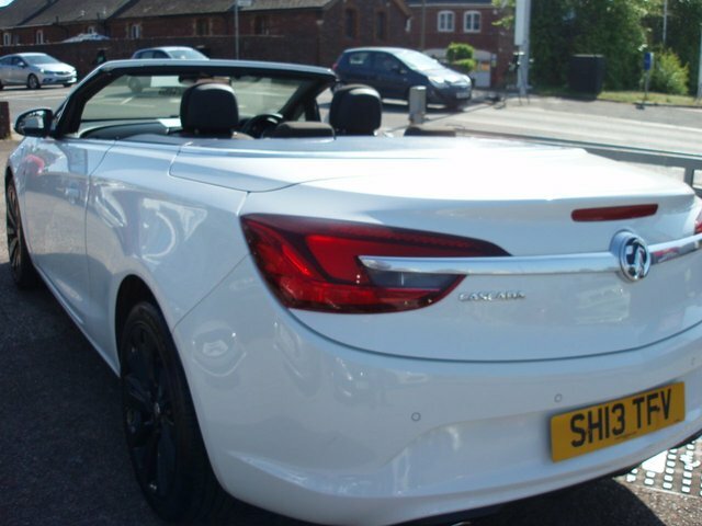 Vauxhall Cascada 2.0 Cdti Biturbo Elite Convertible Manu Black #9