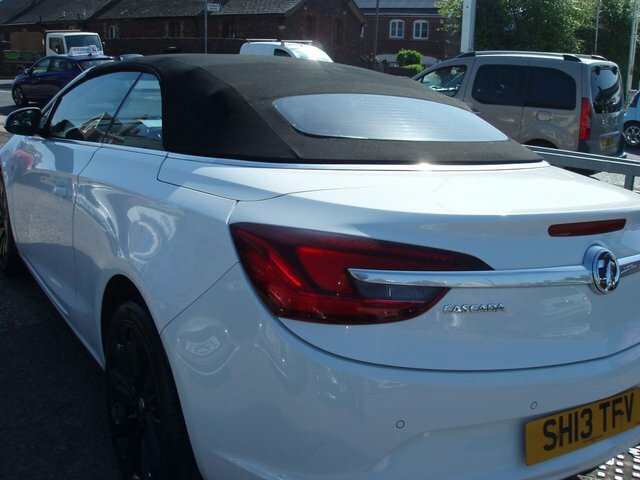 Vauxhall Cascada 2.0 Cdti Biturbo Elite Convertible Manu Black #8