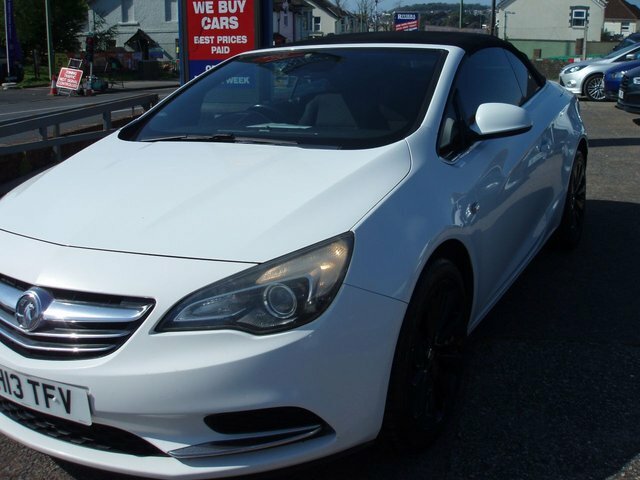 Vauxhall Cascada 2.0 Cdti Se Convertible White #3
