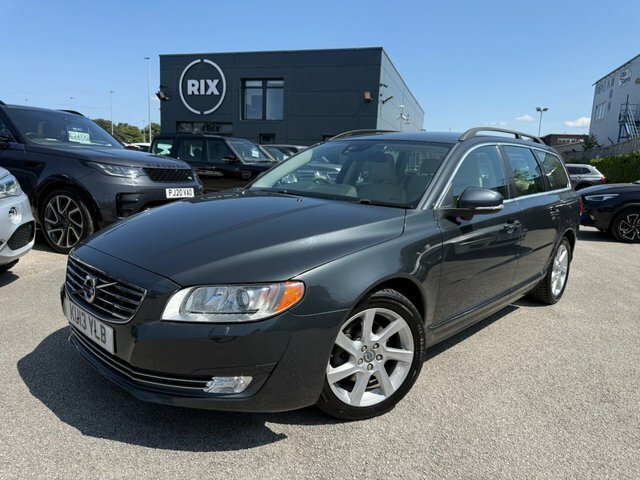 Volvo V70 D2 Se Nav Estate Grey #2