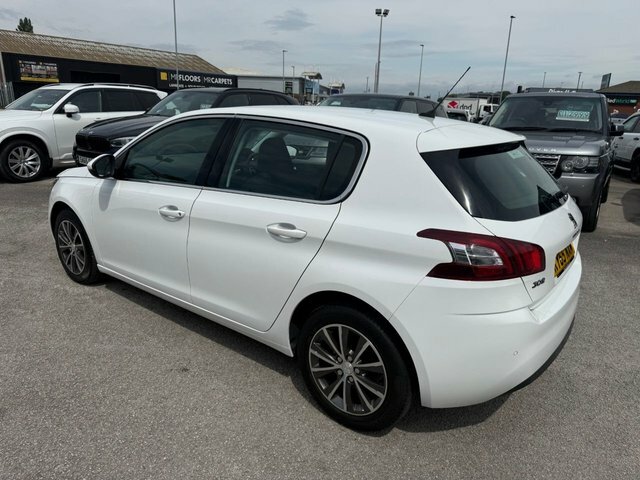Peugeot 308 Bluehdi Allure Hatchback White #5