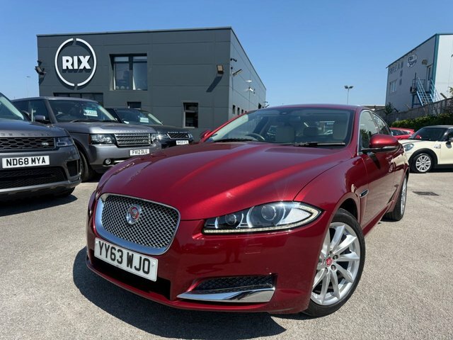 Jaguar XF Premium Luxury Saloon Red