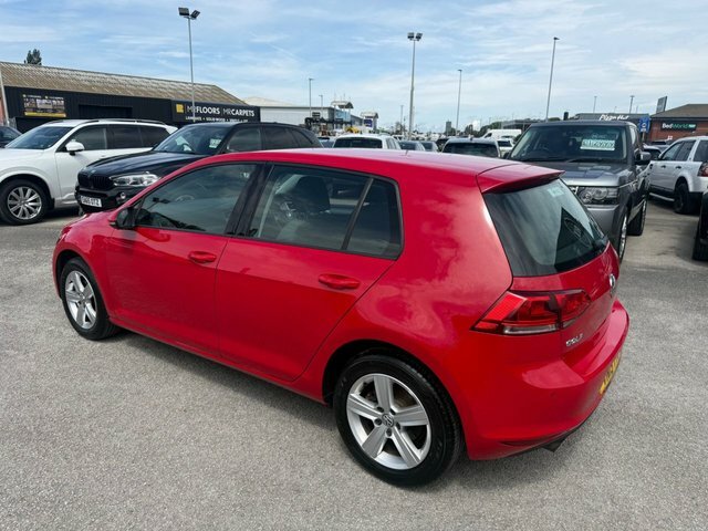 Volkswagen Golf Tsi Bluemotion Tech Match VN15TYU Red #4