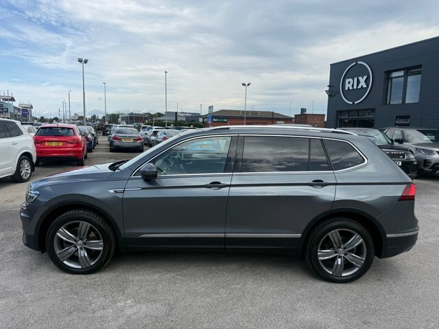 Volkswagen Tiguan Allspace Tdi Sel Suv DA18ZCU Grey #3
