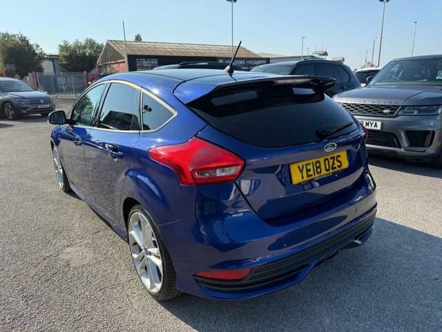 Ford Focus Ecoboost St-2 Hatchback Blue #5